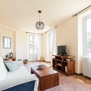 https://le-rondinelle-apartment-bellagio.it-lombardy.com